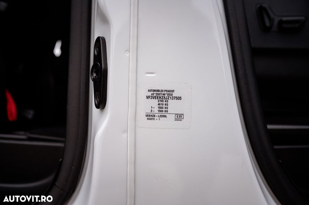 Peugeot Traveller - 35