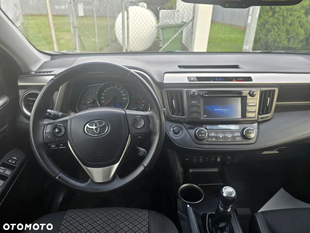 Toyota RAV4 2.0 Active EU6 - 7