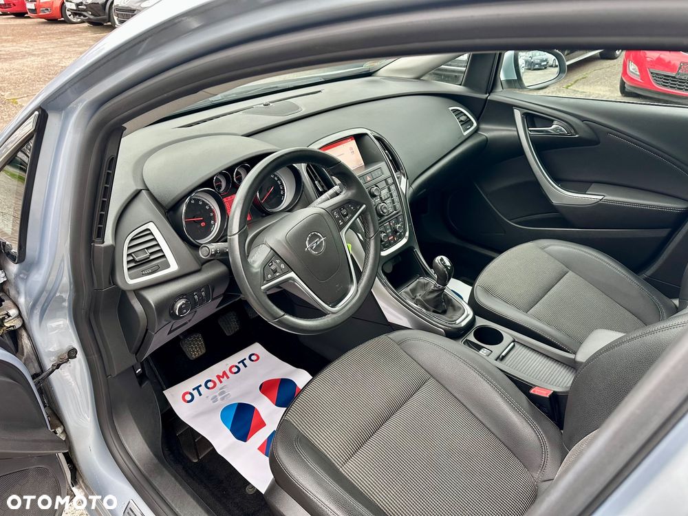 Opel Astra 1.6 ECOTEC DI Turbo ecoFLEX Start/Stop Exklusiv - 14