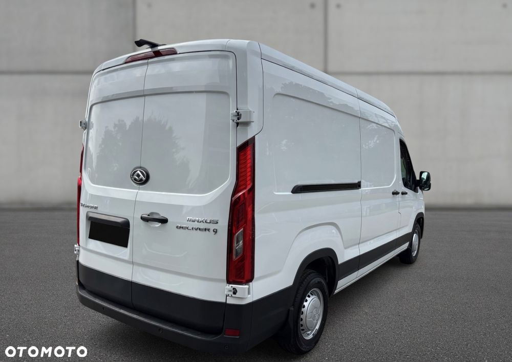 Maxus Deliver 9 - 4
