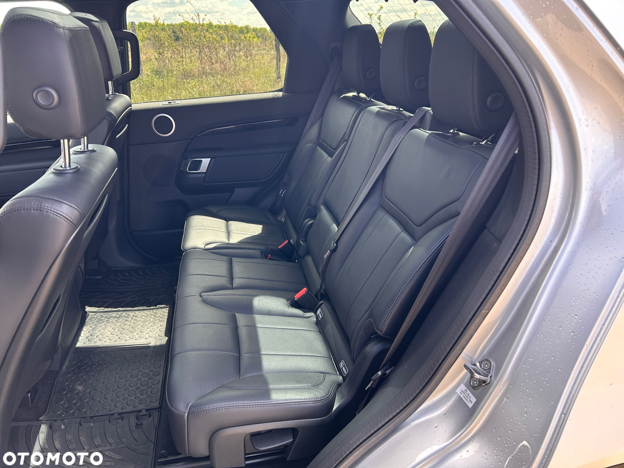 Land Rover Discovery V 3.0 Si6 SE - 36