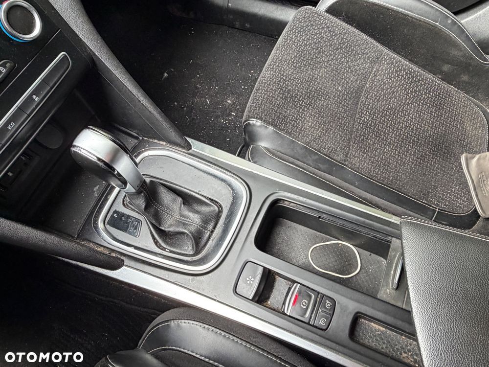 Renault Megane ENERGY TCe 130 EDC INTENS - 9