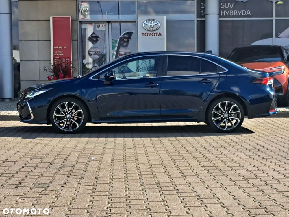 Toyota Corolla 1.8 Hybrid Executive - 3