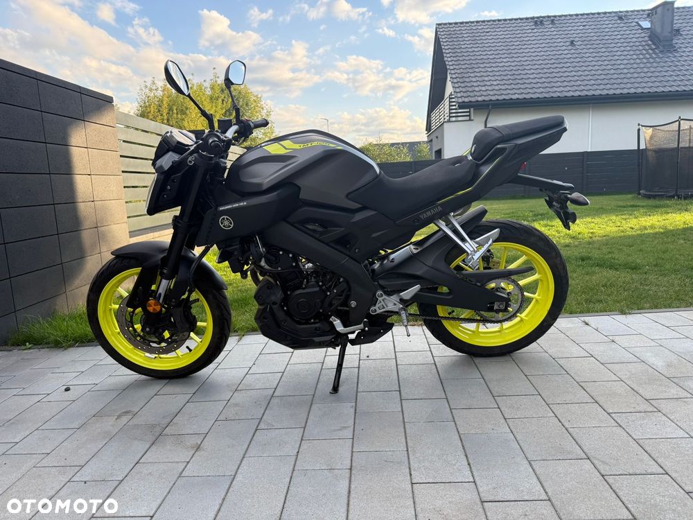 Yamaha MT - 1