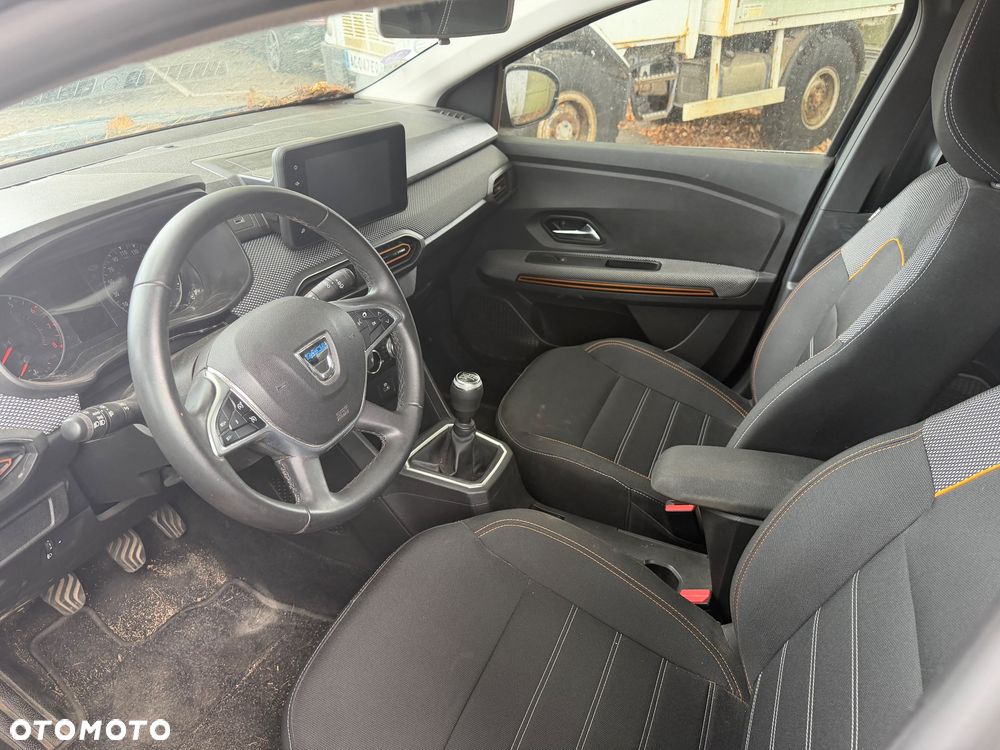 Dacia Sandero Stepway TCe 110 Extreme - 11