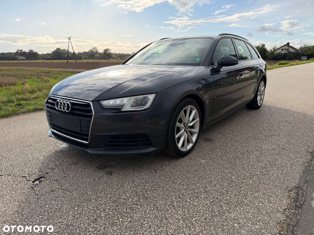 Audi A4 Avant 2.0 TDI - 1