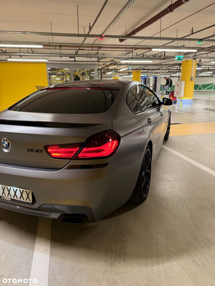 BMW Seria 6 650i - 6