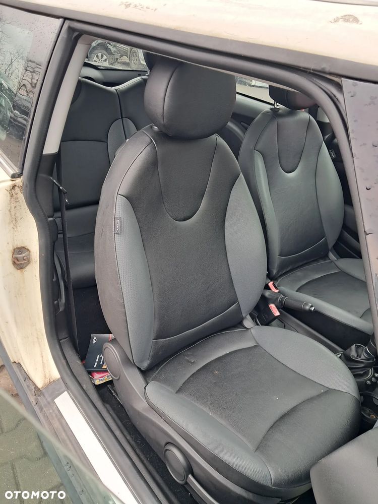 Mini Cooper R56 1.6 VTi Części karoseria silnik skrzynia - 6