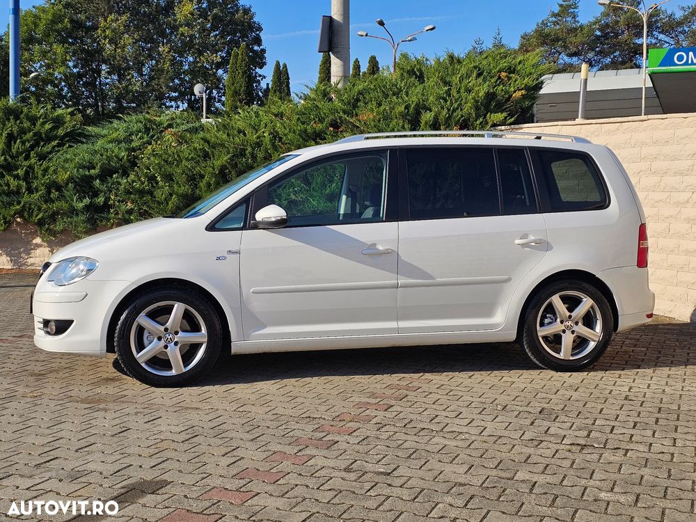 Volkswagen Touran 1.4 TSI DSG R-Line Edition - 5