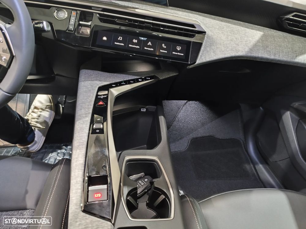 Peugeot 3008 1.2 Hybrid Allure e-DCS6 - 11