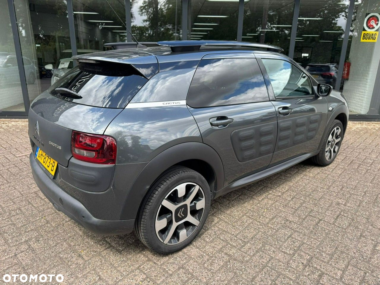 Citroën C4 Cactus - 4