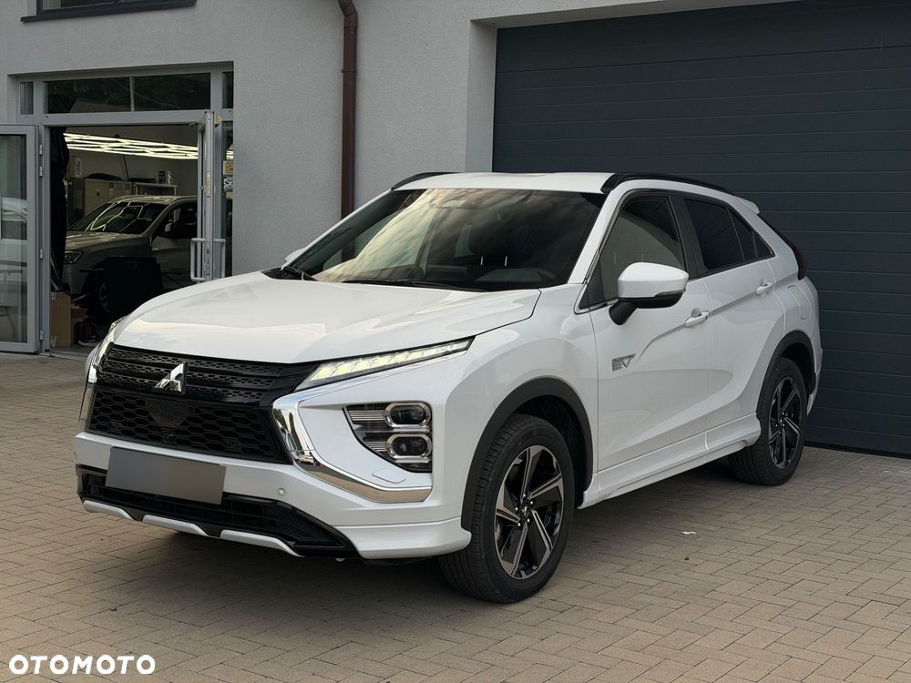 Mitsubishi Eclipse Cross 2.4 PHEV Invite Plus - 1