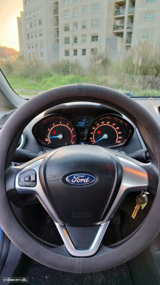 Ford Fiesta - 5