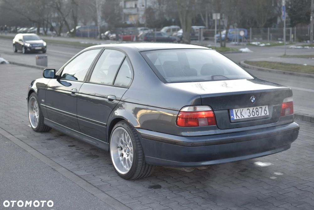 BMW Seria 5 - 15