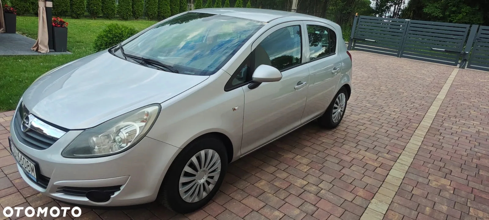 Opel Corsa 1.4 16V Innovation 110 Jahre - 16