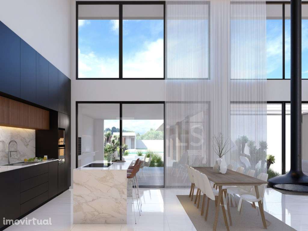 Moradia T3+1 independente, com jardim e 2 piscinas, na Verdizela - Grande imagem: 3/22