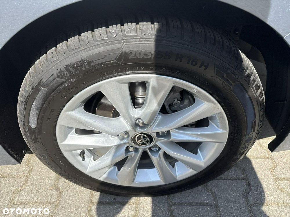Toyota Corolla 1.5 Comfort - 33
