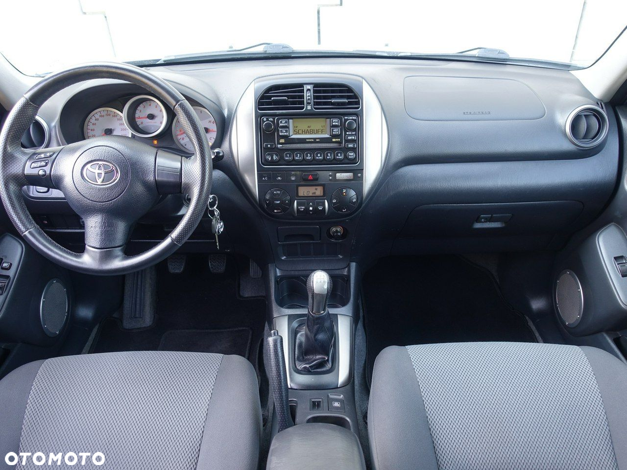 Toyota RAV4 - 14