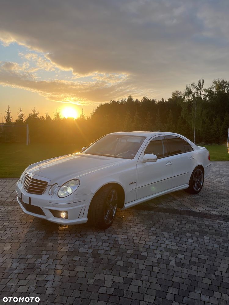 Mercedes-Benz Klasa E 63 AMG - 10