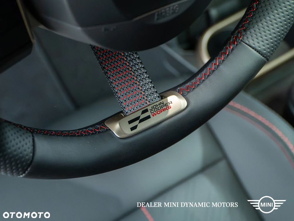 MINI John Cooper Works Standard - 24