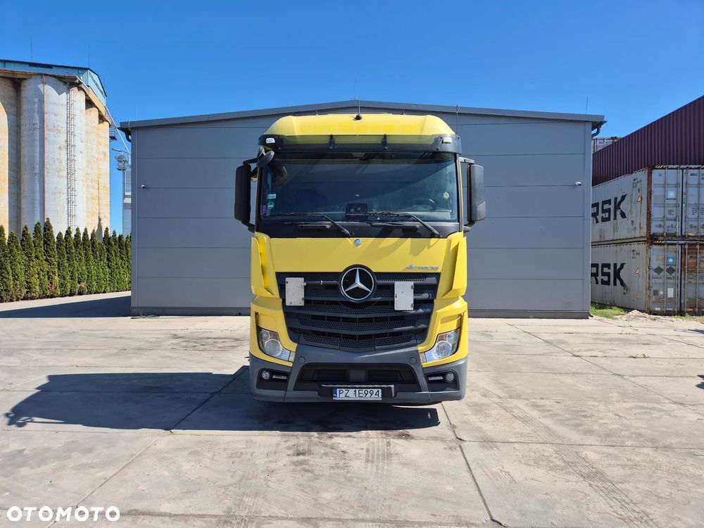 Mercedes-Benz Actros MP4 - 1