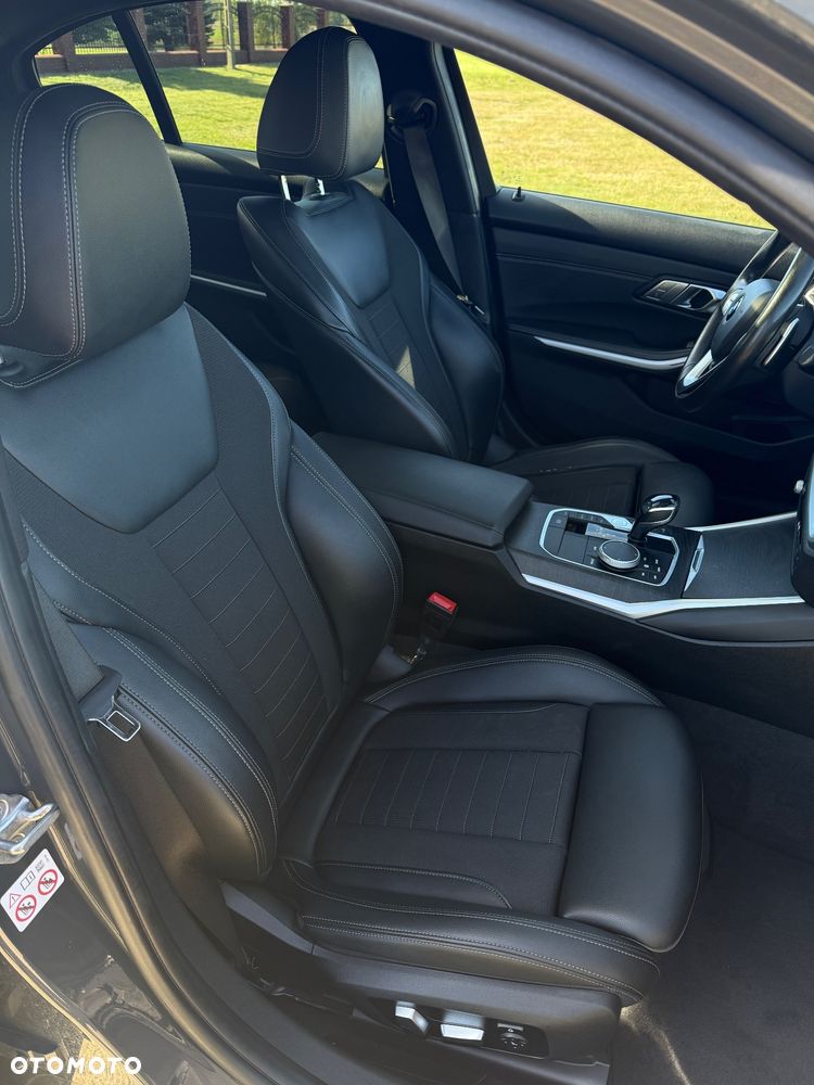 BMW Seria 3 - 14