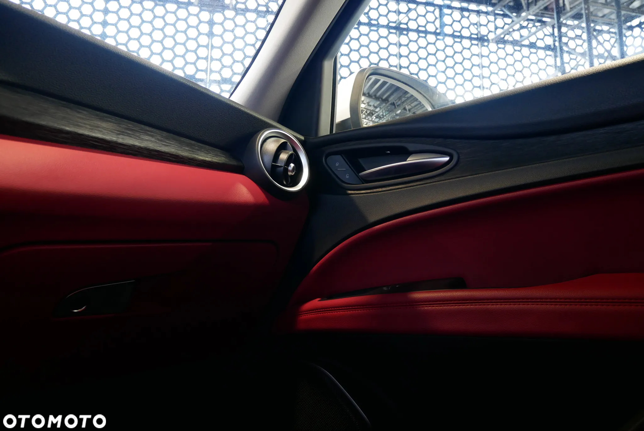 Alfa Romeo Stelvio - 26