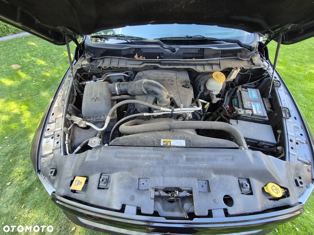 Dodge RAM 5.7 4x4 - 18