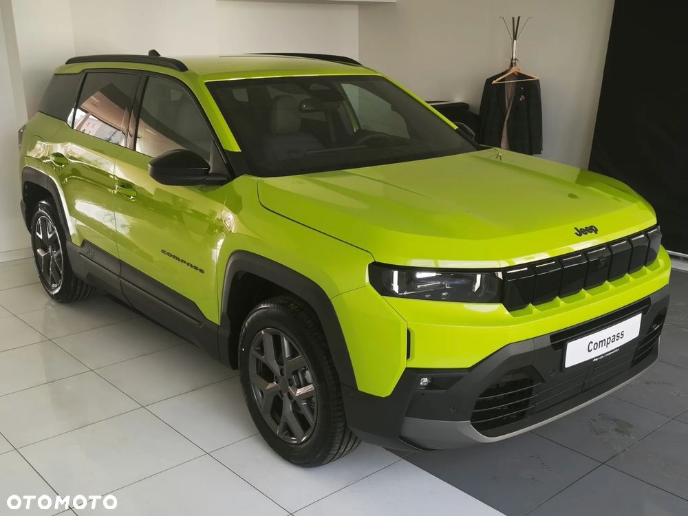 Jeep Compass 1.2 T3 mHEV First Edition FWD DCT - 4