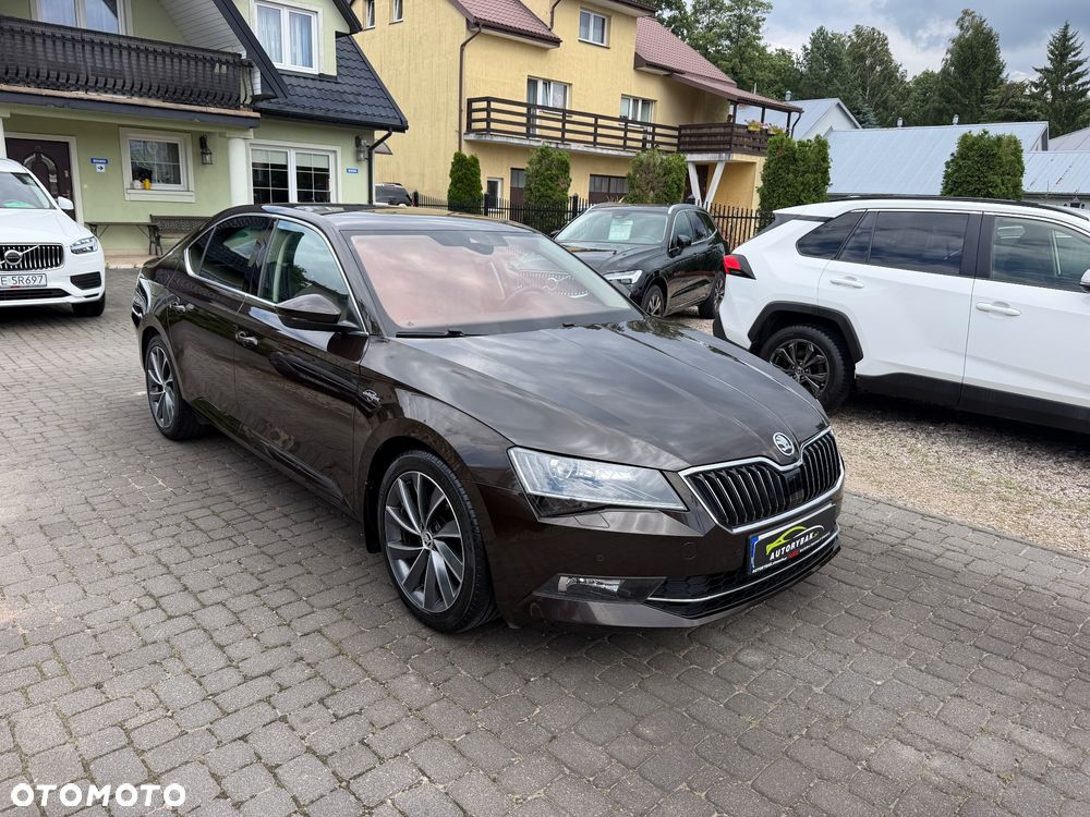 Skoda Superb 2.0 TDI L&K DSG - 31