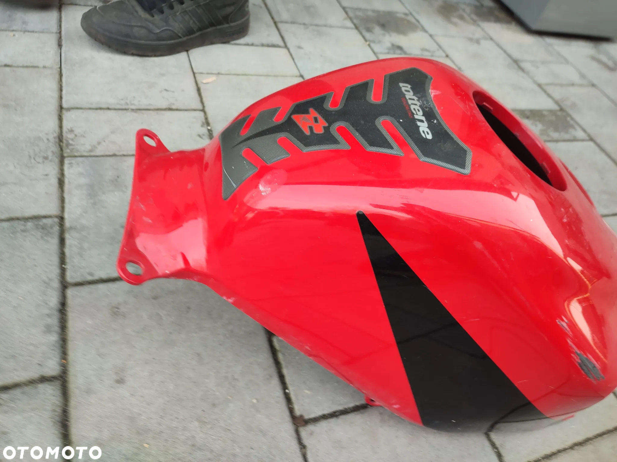 Nakładka na bak, osłona baku Honda CBR 600RR - 2