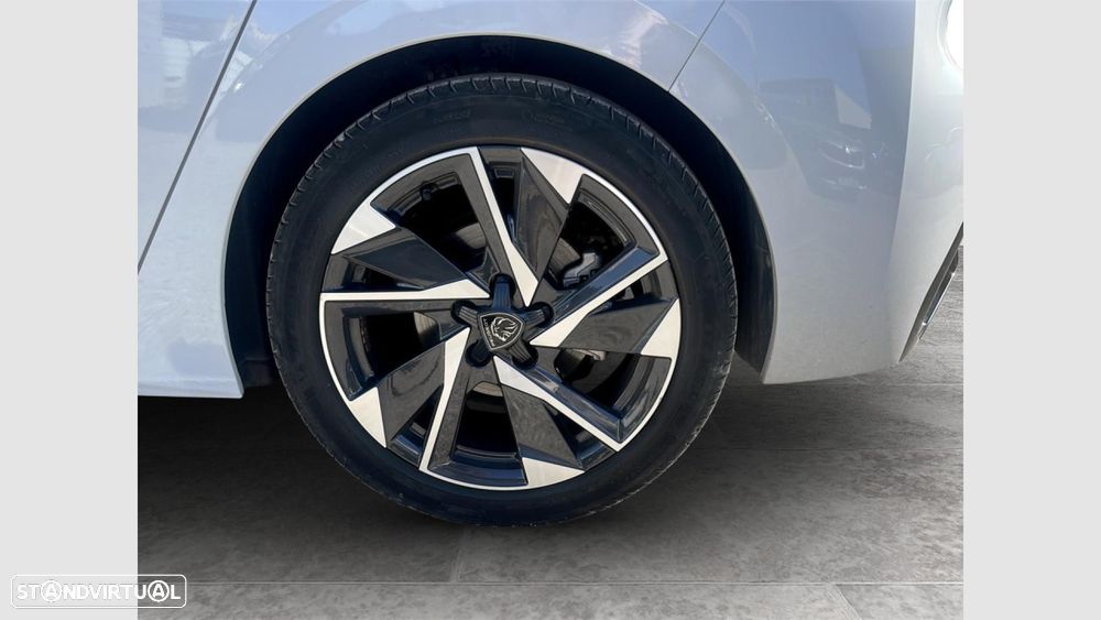 Peugeot 308 1.2 PureTech Allure - 11