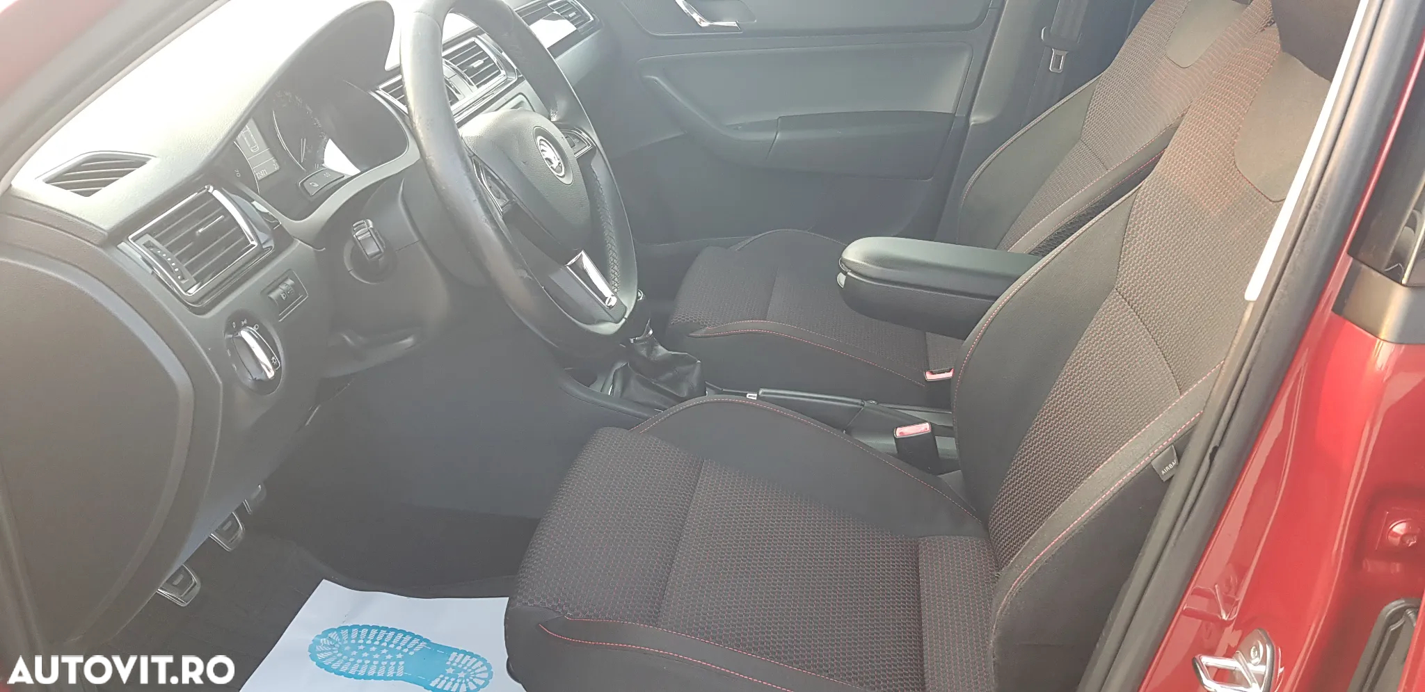 Skoda RAPID 1.2 TSI Elegance - 10