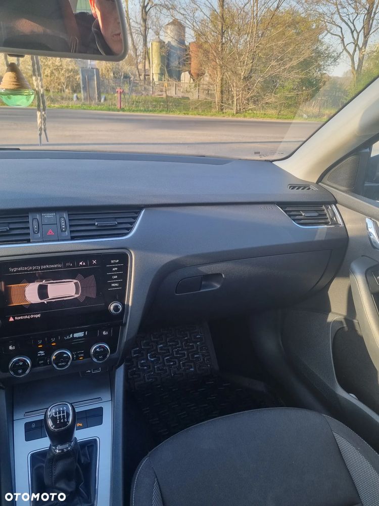 Skoda Octavia 1.5 TSI ACT Active - 12