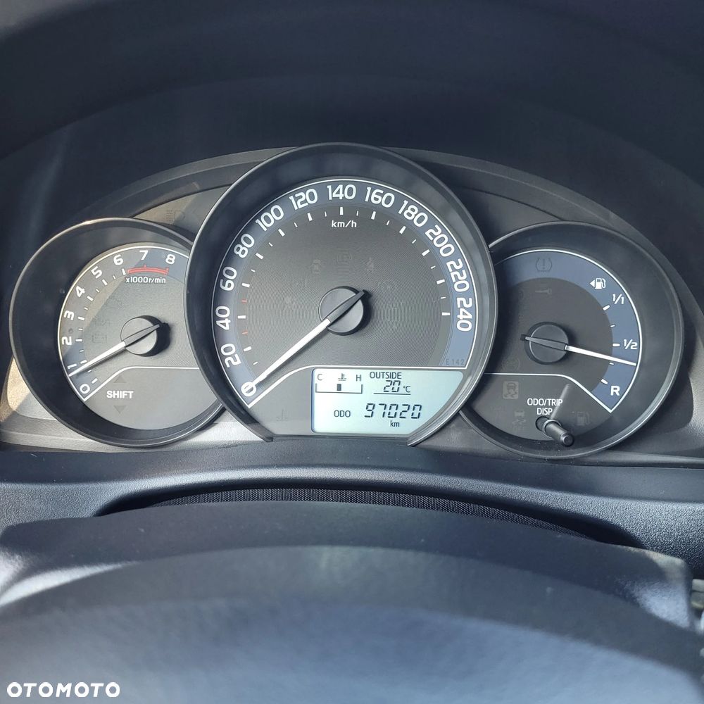 Toyota Auris 1.33 VVT-i Active - 12