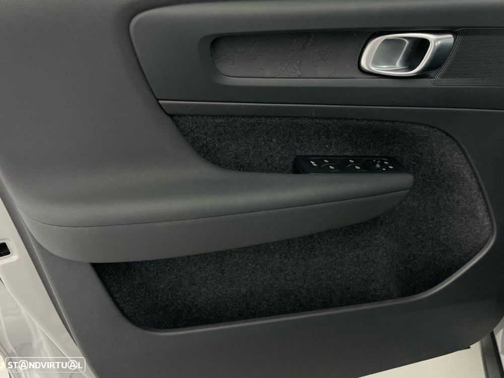 Volvo XC 40 1.5 T4 PHEV Core - 18