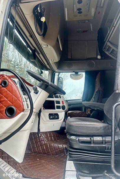 DAF XF480 SUPER SPACE CAB AUTOMAT STANDKLIMA LODÓWKA FULLSPOJLERY SKÓRA FULLLED 2xALUTANK ALUFELGI KLIMA WEBASTO LOW DECK MEGA EURO 6 2018r ŁADNY - 8