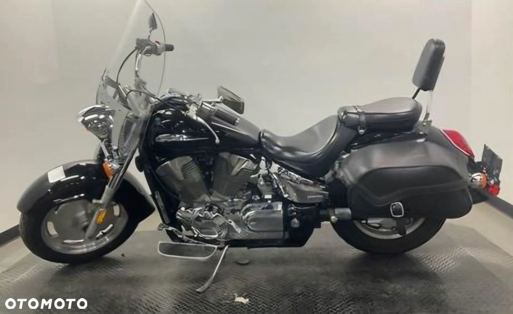Honda VTX - 3