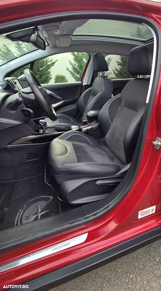 Peugeot 2008 PureTech 110 Stop&Start EAT6 Crossway - 17