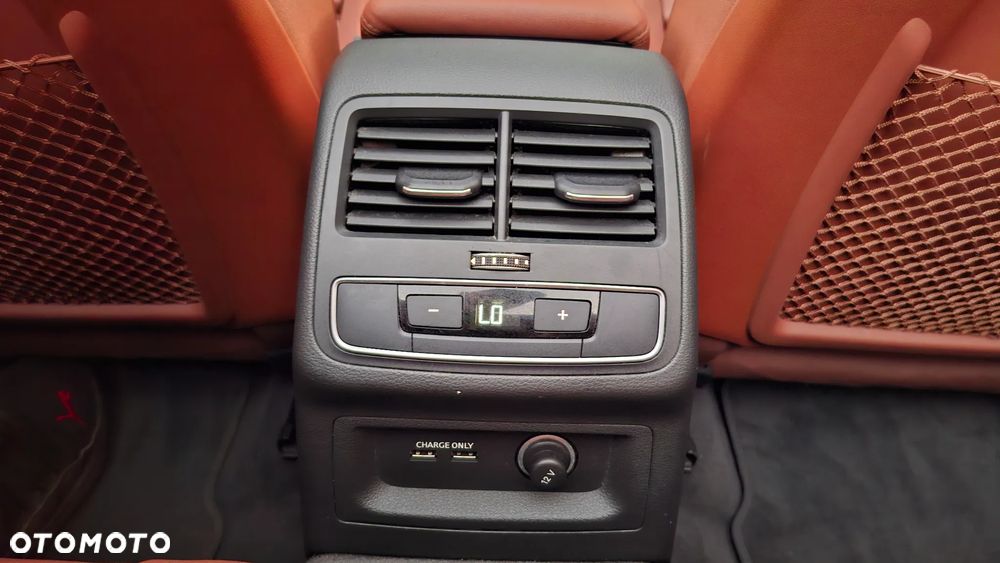 Audi A5 Cabrio 45 TFSI quattro S tronic - 22