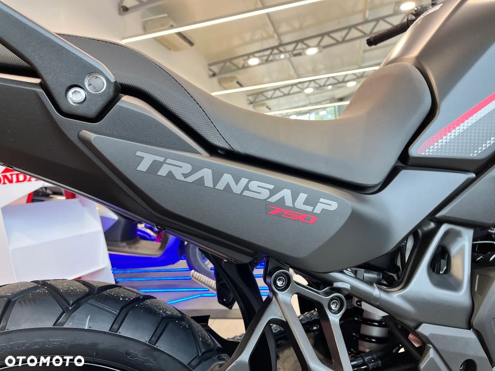 Honda Transalp - 20
