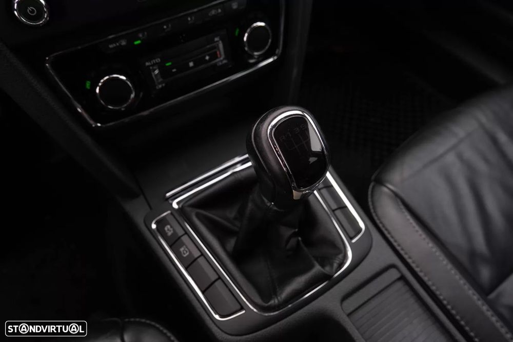 Skoda Superb Break 1.6 TDI Elegance - 16