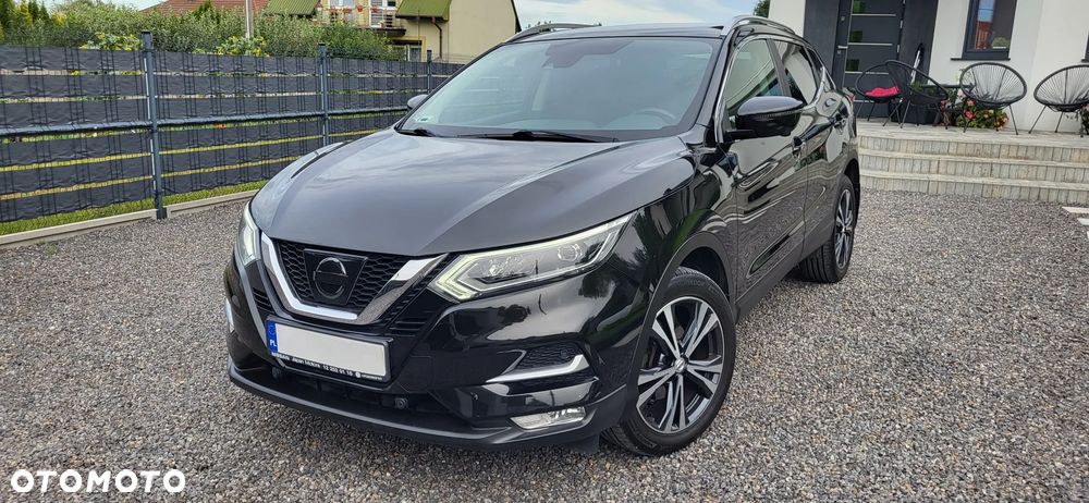 Nissan Qashqai 1.6 DIG-T N-Connecta - 1