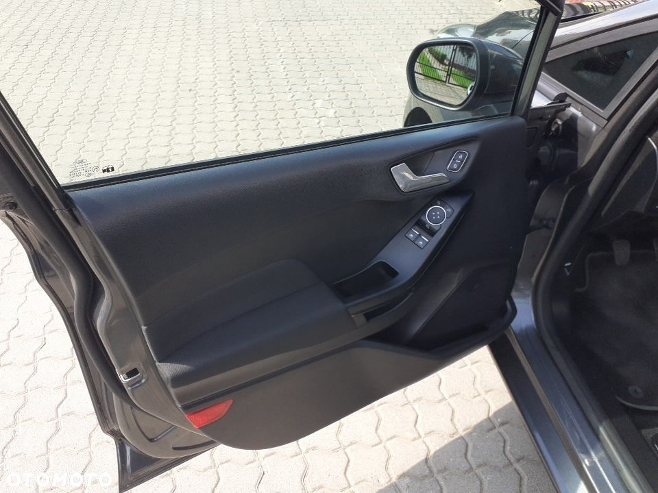 Ford Fiesta 1.1 S&S COOL&CONNECT - 15