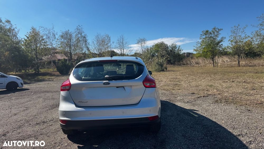 Ford Focus 1.6 TDCI DPF Trend - 5