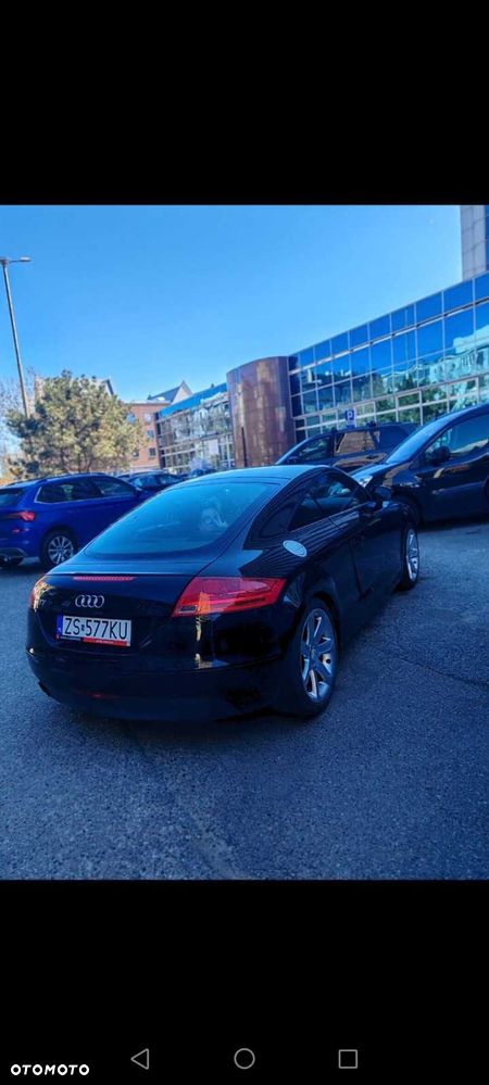 Audi TT Coupé - 8