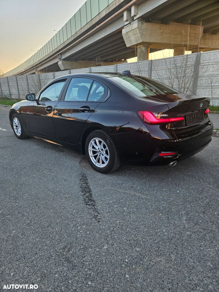 BMW Seria 3 318d Aut. - 5