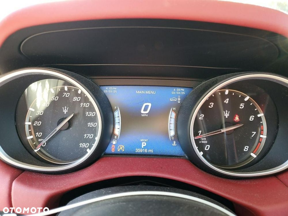 Maserati Levante - 11