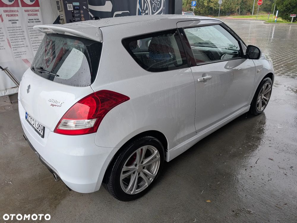 Suzuki Swift 1.6 Sport - 14