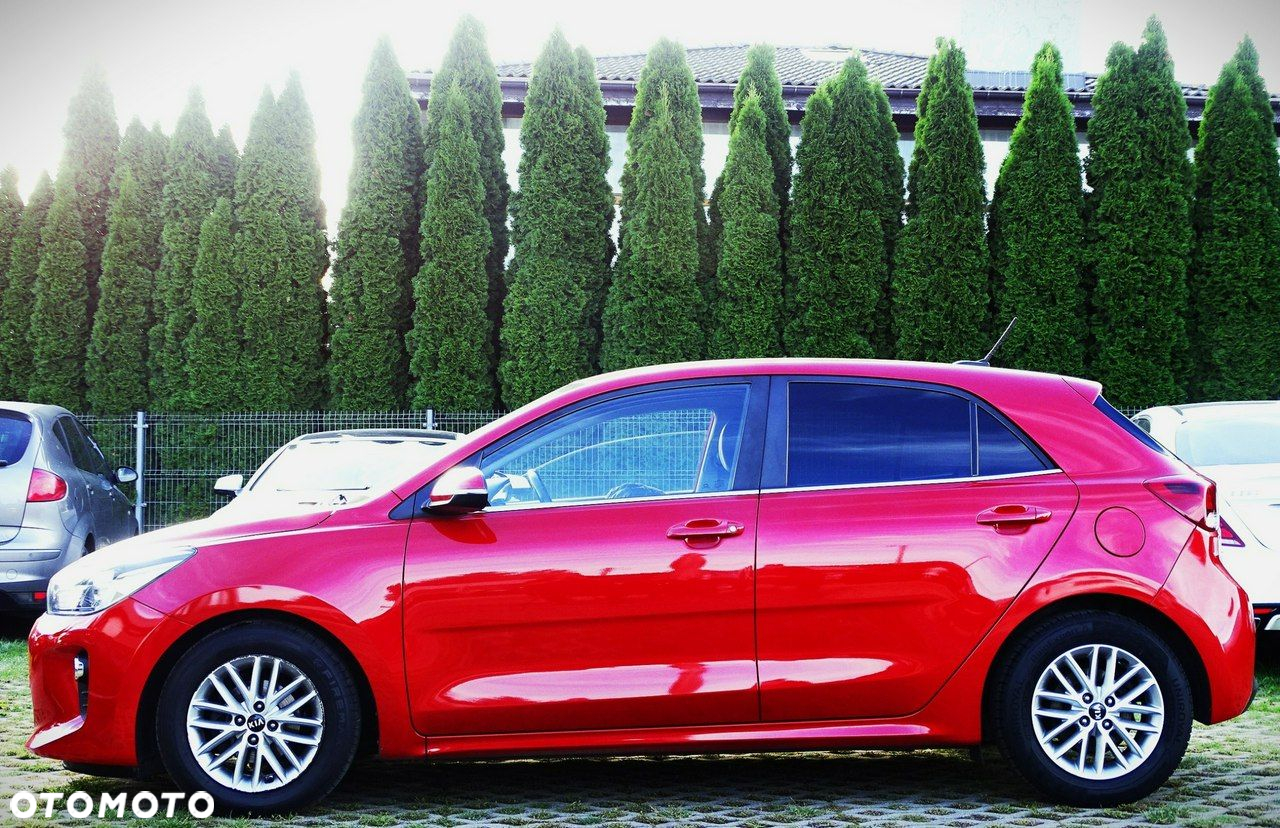 Kia Rio - 6